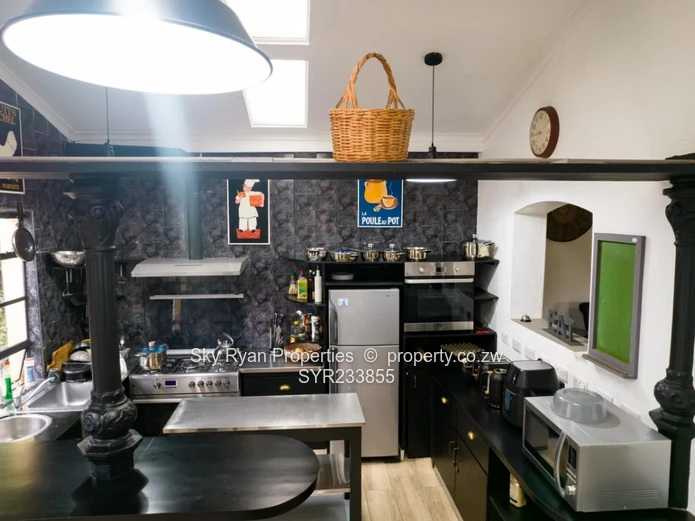 Avondale West Property For Sale