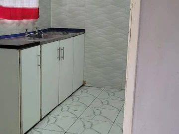 3 Bedroom Flat & Apartment