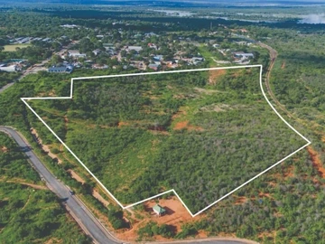 Commercial & Industrial Land