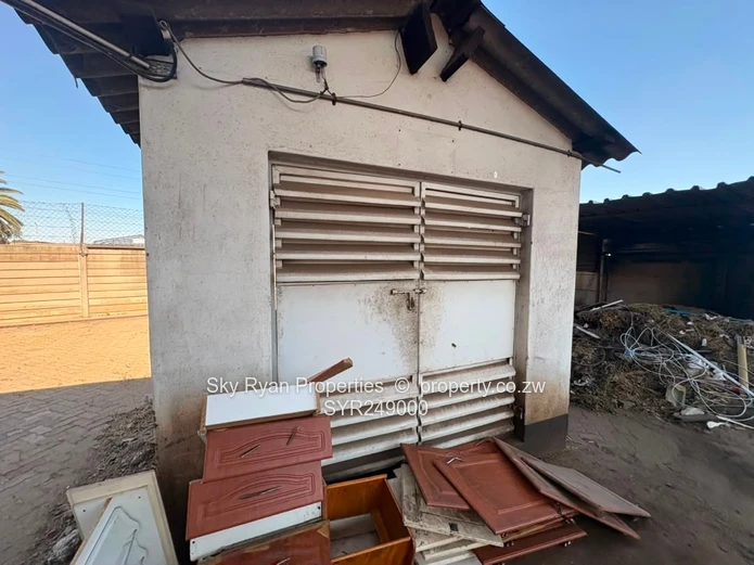 Southerton Industrial Property For Sale