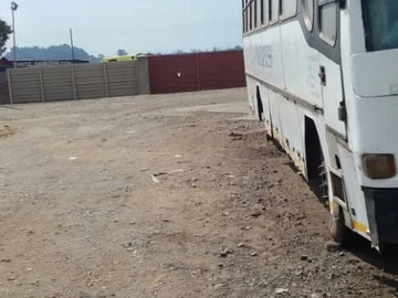 Commercial & Industrial Land