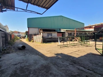Warehouse & Factory