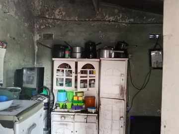 6 Bedroom House