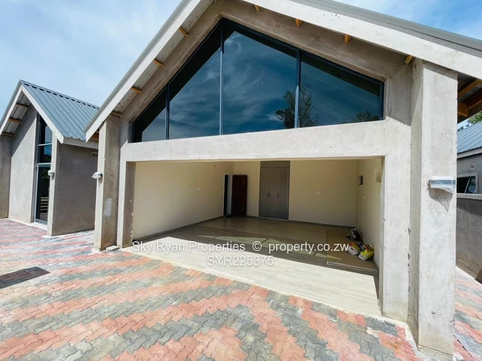 Marlborough Mountbatten Cluster for sale