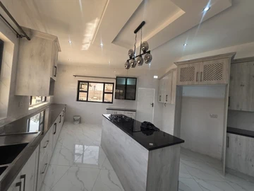 4 Bedroom House