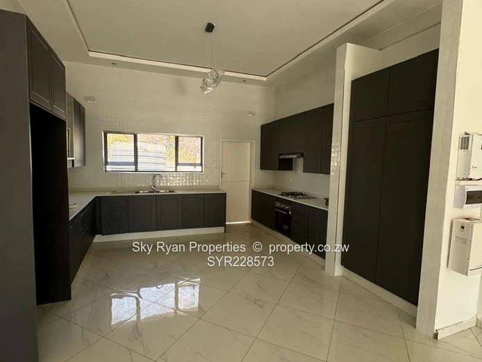 The Grange Cluster To Rent