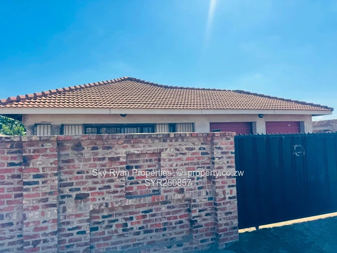 Glaudina House For Sale 