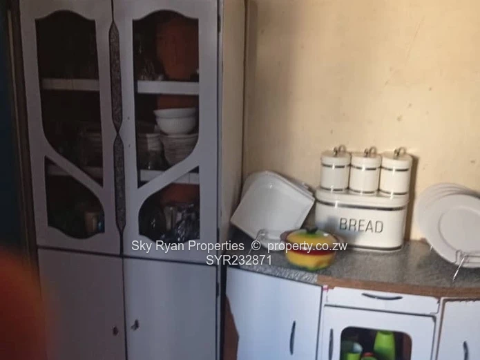 Kambuzuma 6 House For Sale