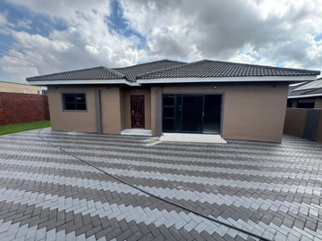 4 Bedroom House