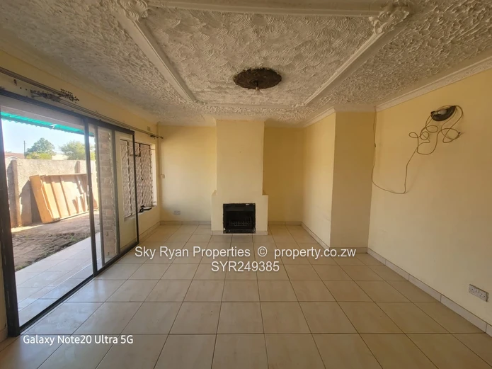 Ashdown Park House For Sale