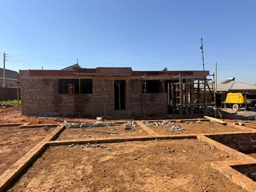 5 Bedroom Flat & Apartment