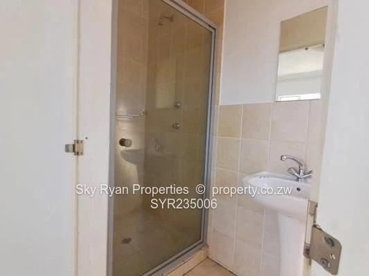 South Africa, Bloubosrand Flat For Sale