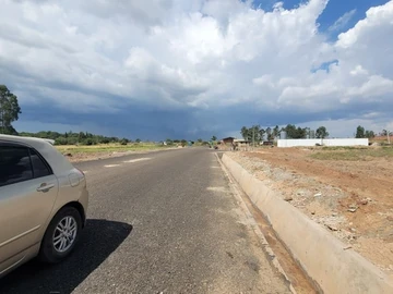 Stands & Residential Land