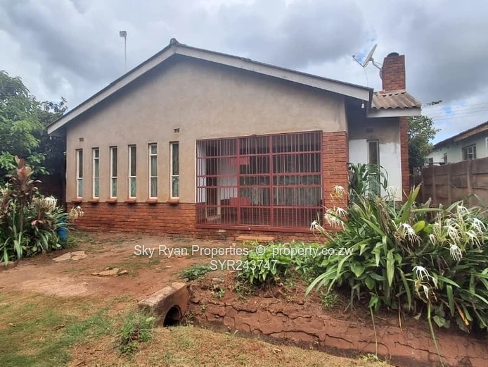 Kuwadzana  3 House For Sale 