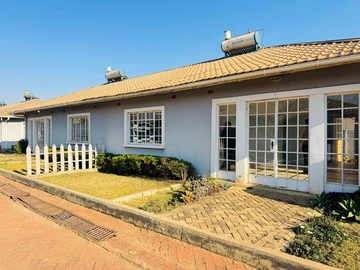 2 Bedroom Garden Flat