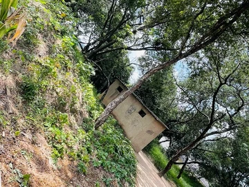 Commercial & Industrial Land