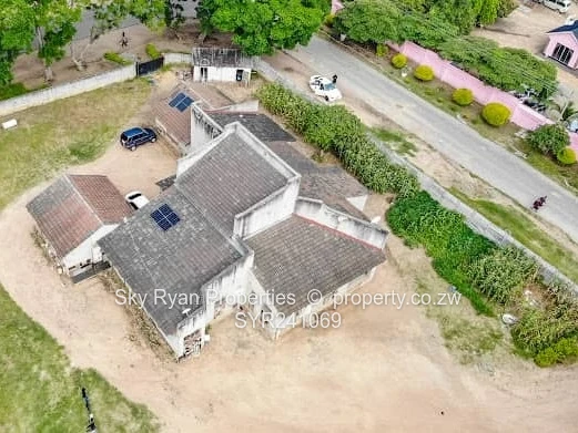 Hatfield House For Sale 