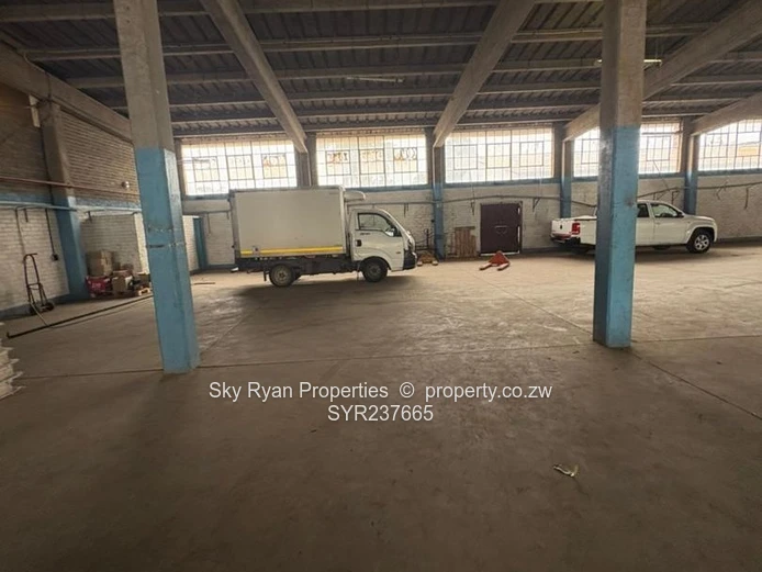 Msasa Industrial Warehouse To Rent