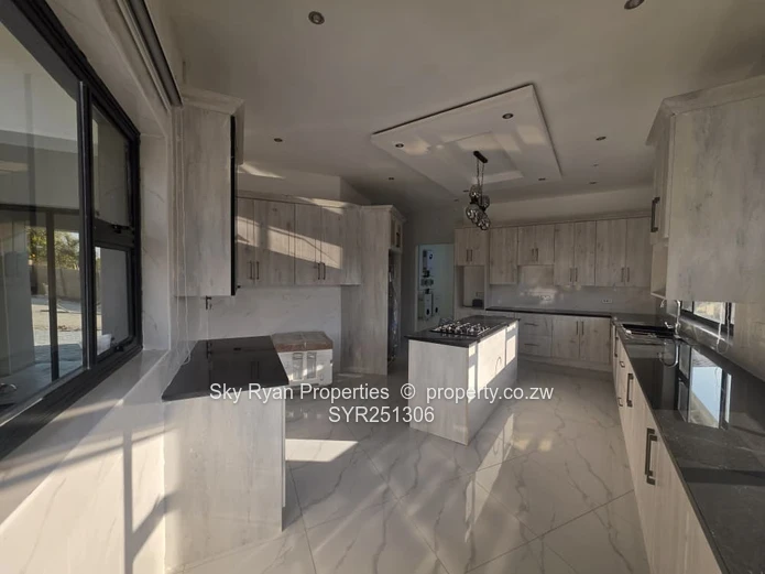 Highlands House To Let