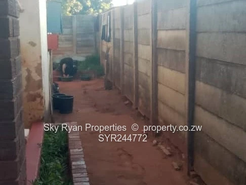 Kambuzuma Section 1 House For Sale