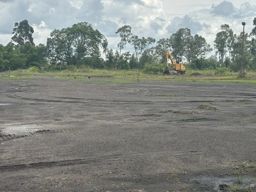 Commercial & Industrial Land