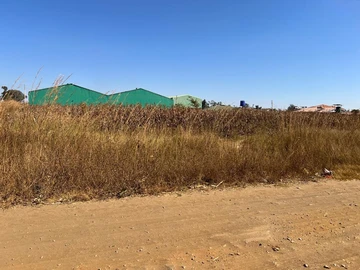 Commercial & Industrial Land