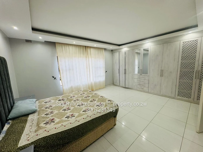 Sandton Phase 1 House For Sale (Sole Mandate)