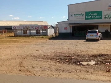 Commercial & Industrial Land