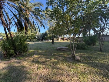 Farm & Agricultural Land