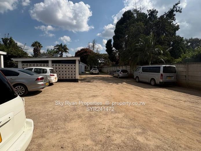 Avondale Garden Flat For Rent