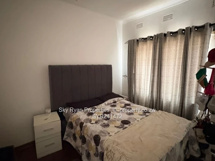 Avondale Garden Flat For Rent