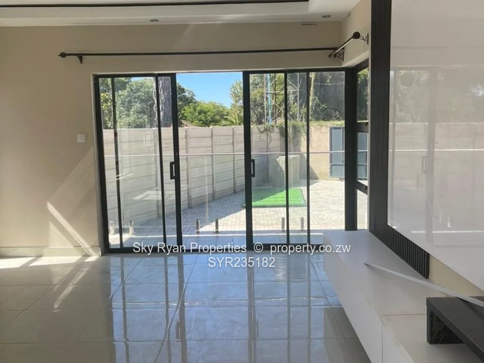 Mabelreign Sentosa Garden Flat For Rent