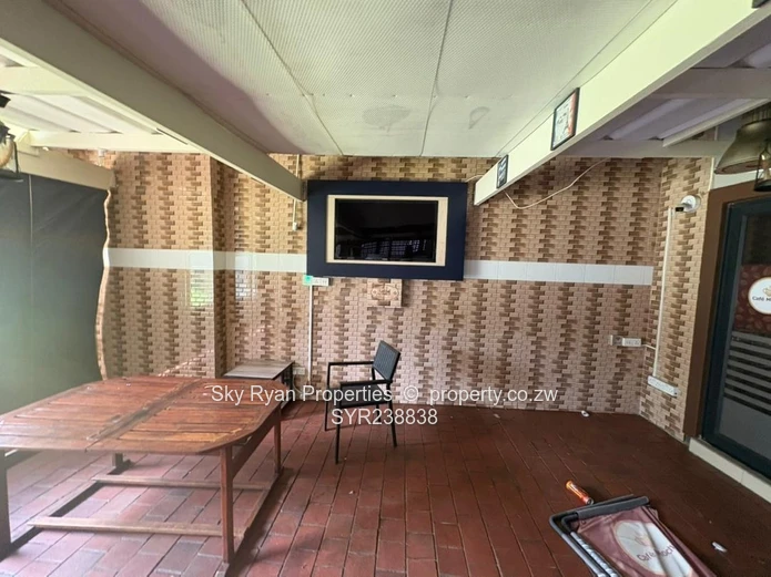 Gunhill Coffee Shop To Let