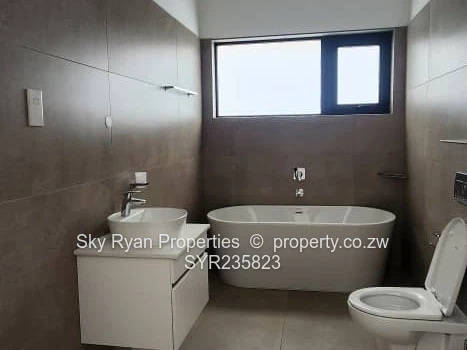 Mount Pleasant, Pokugara Estate Houise For Sale