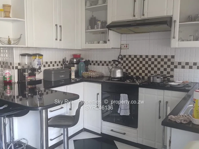 Zimre Park House For Sale