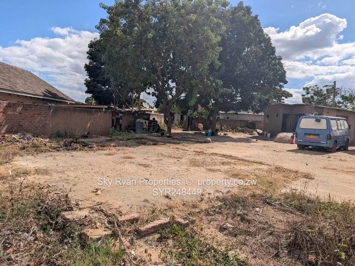 Old Ruwa Stand For Sale