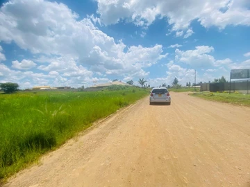 Commercial & Industrial Land