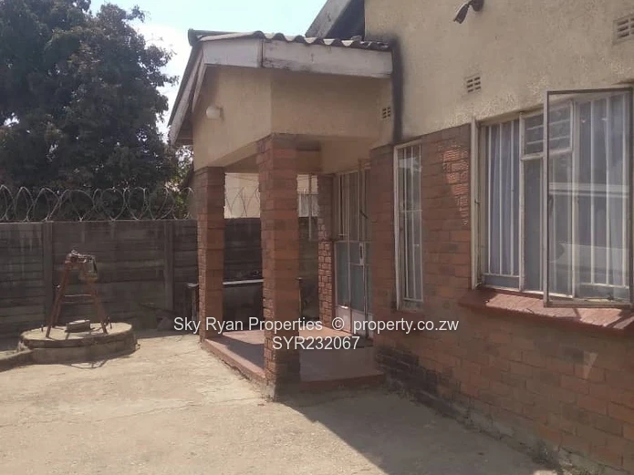 Tafara House For Sale