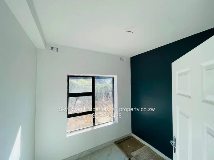 Avondale West Duplex Flat To Let