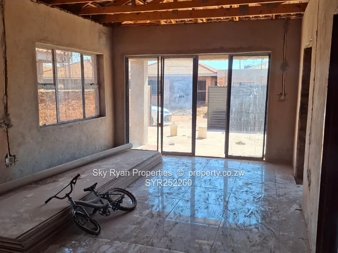 Grace Lands, Warren Park D House For Sale