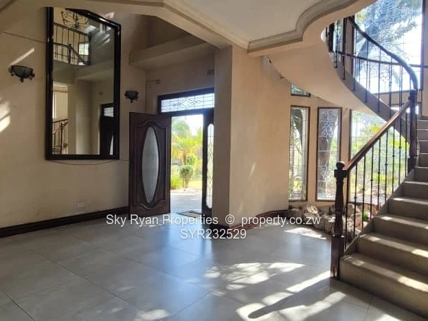 Glen Lorne , Folyjonh Double Storey For Sale