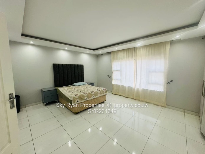 Sandton Phase 1 House For Sale (Sole Mandate)