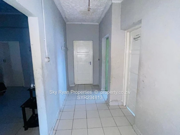 Hatfield House For Sale 