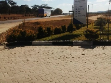 Commercial & Industrial Land