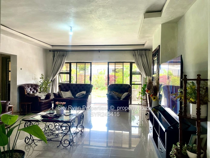 Borrowdale Pomona House For Sale 