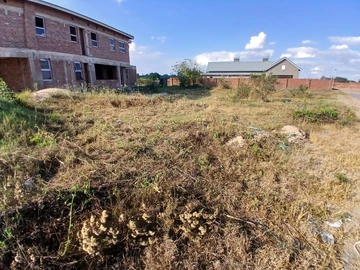 Stands & Residential Land