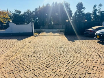 2 Bedroom Garden Flat