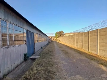 Warehouse & Factory