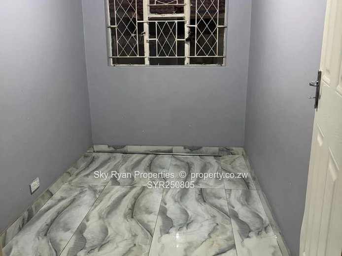 Zimre Park House To Let