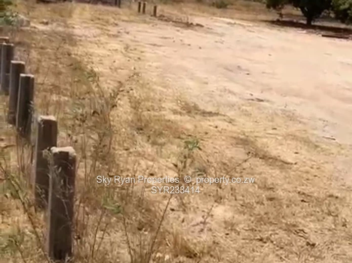 Hatfield Land To Let